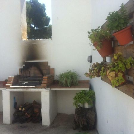 La Casita Santa Barbara Guest House Macastre Екстериор снимка