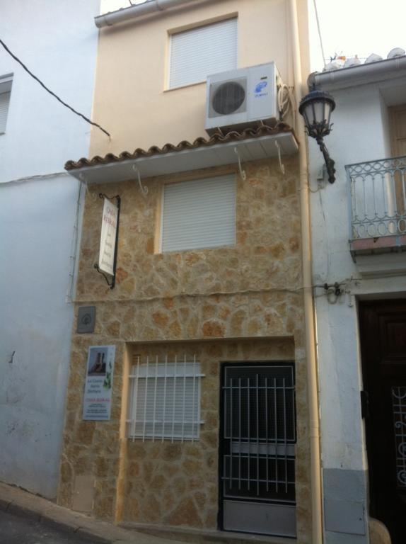 La Casita Santa Barbara Guest House Macastre Екстериор снимка