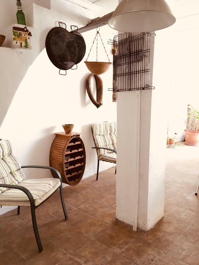 La Casita Santa Barbara Guest House Macastre Екстериор снимка