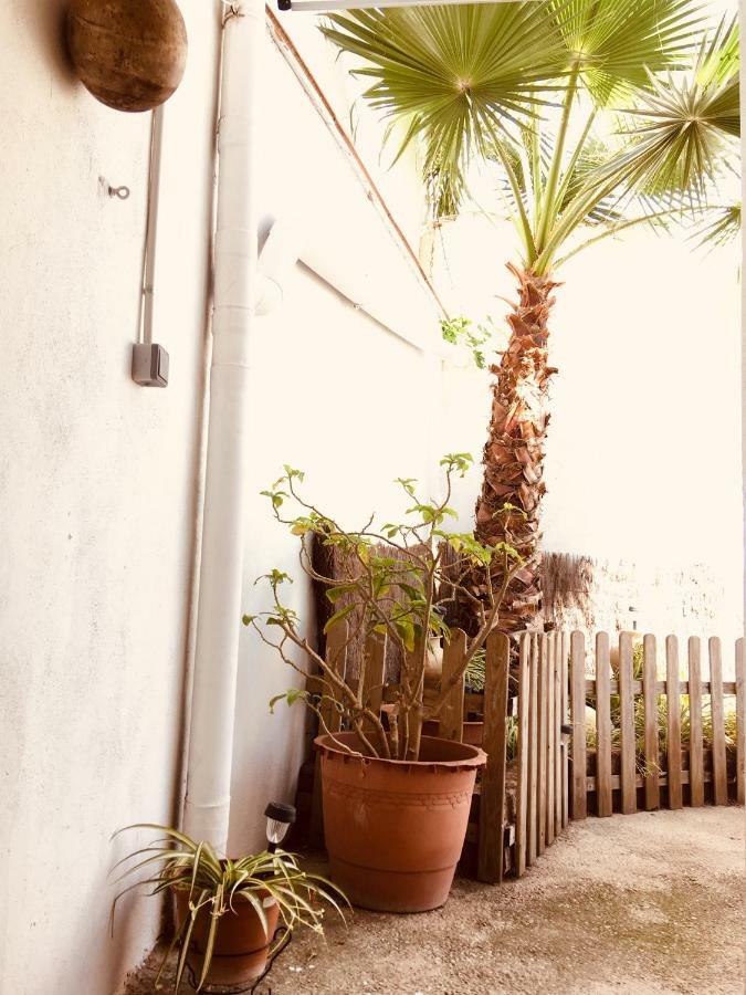 La Casita Santa Barbara Guest House Macastre Екстериор снимка